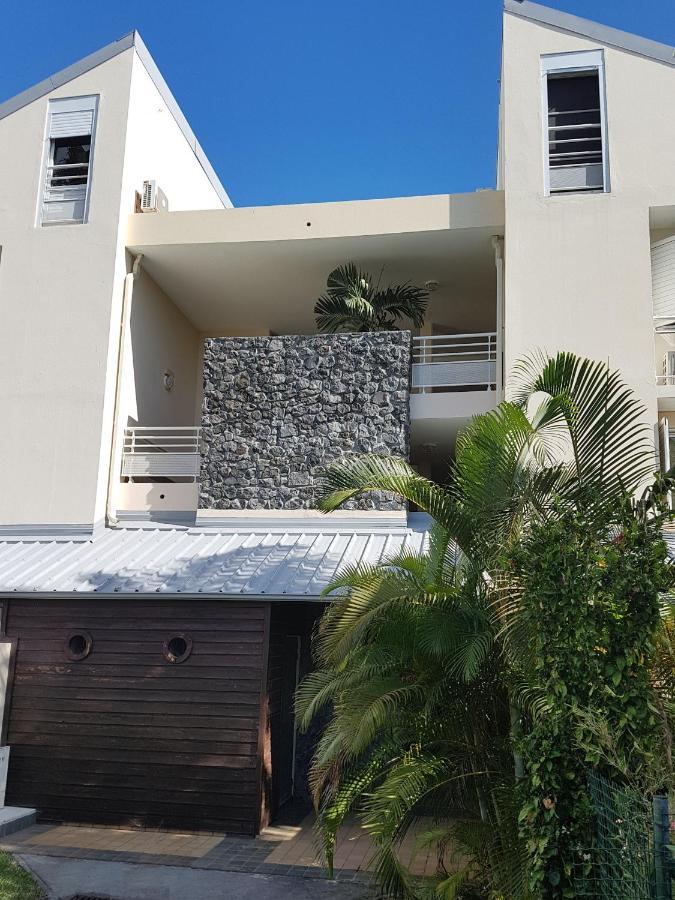 T2 Classe 4 Etoiles Avec Jardin, Piscine, Vue Mer A Saint-Gilles-Les-Bains Buitenkant foto