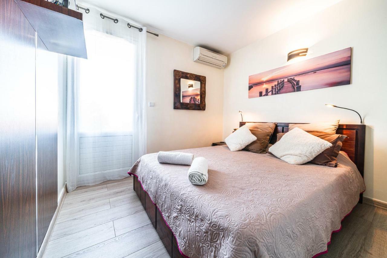 T2 Classe 4 Etoiles Avec Jardin, Piscine, Vue Mer A Saint-Gilles-Les-Bains Buitenkant foto